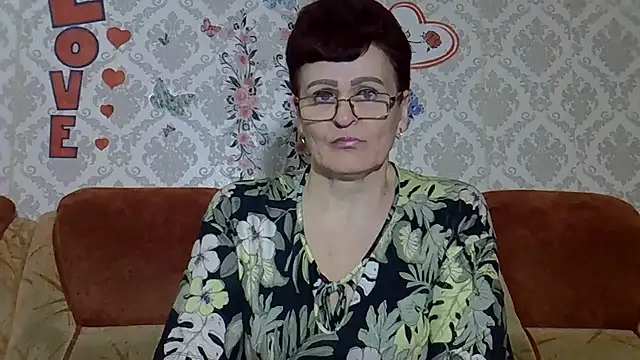 Snapshot of PaulaGolden chatting on 07/07/26, 07:40 PaulaGolden online show from 07/07/26, 07:40