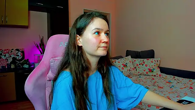 ameli moon online show from 12/17/25, 04:24