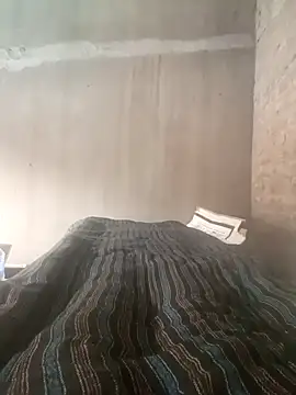 Snapshot of Shubu_76 chatting on 09/13/25, 06:24 Shubu 76 online show from 09/13/25, 06:24