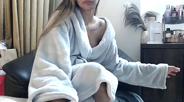 trippy tina online show from 12/23/24, 08:03