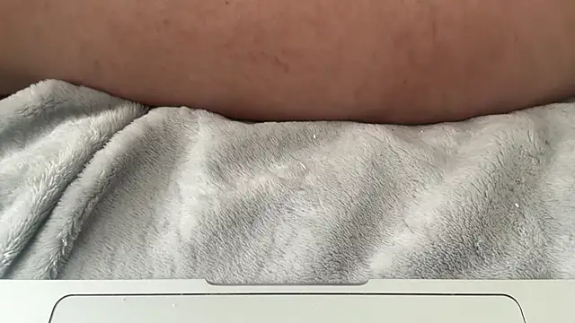 Snapshot of Serena_4you chatting on 09/12/25, 12:49 Serena 4you online show from 09/12/25, 12:49