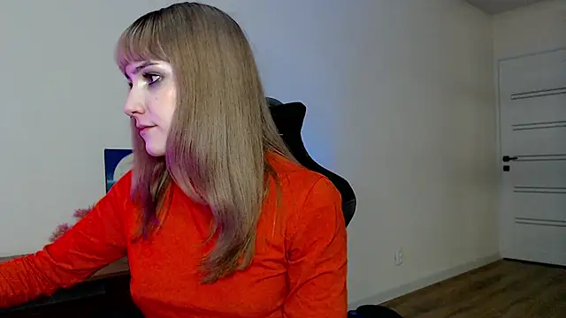 Princess Shy    online show from 03/22/25, 08:15