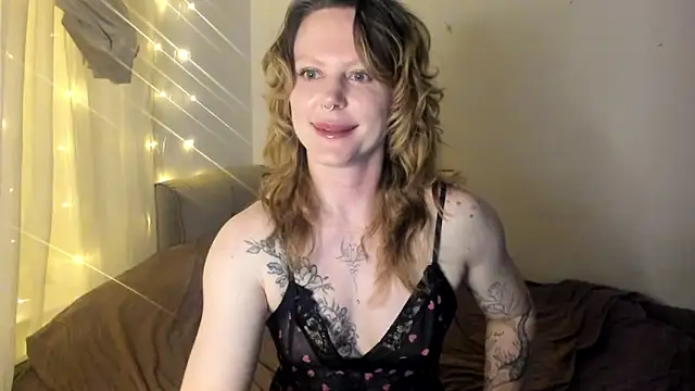 Snapshot of AngelikaBurn chatting on 04/19/26, 06:54 AngelikaBurn online show from 04/19/26, 06:54