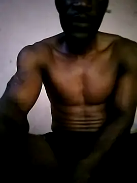 Snapshot of 12fitman chatting on 02/20/26, 03:34 12fitman online show from 02/20/26, 03:34