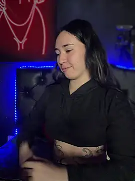 Sophie LS online show from 05/20/26, 02:51
