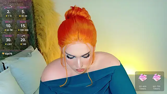 Snapshot of astridjonness chatting on 04/21/26, 02:26 astridjonness online show from 04/21/26, 02:26