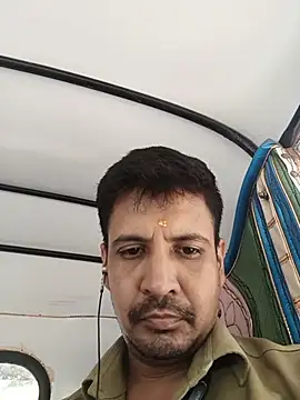 Snapshot of jeeva9242 chatting on 08/05/26, 08:06 jeeva9242 online show from 08/05/26, 08:06