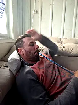 KAZADO LIBERAL online show from 10/20/25, 03:56