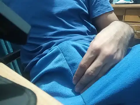 Snapshot of SALLY_OMAR_ chatting on 11/14/25, 03:55 SALLY OMAR online show from 11/14/25, 03:55