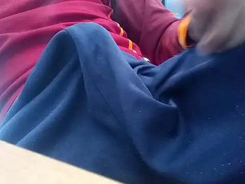 Snapshot of SALLY_OMAR_ chatting on 04/03/26, 12:25 SALLY OMAR online show from 04/03/26, 12:25