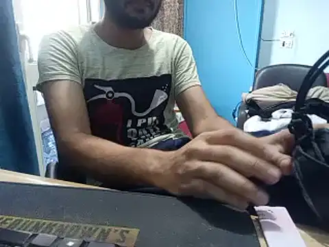 Snapshot of SALLY_OMAR_ chatting on 07/29/26, 03:21 SALLY OMAR online show from 07/29/26, 03:21