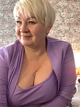 Laura Millf online show from 02/09/25, 09:16