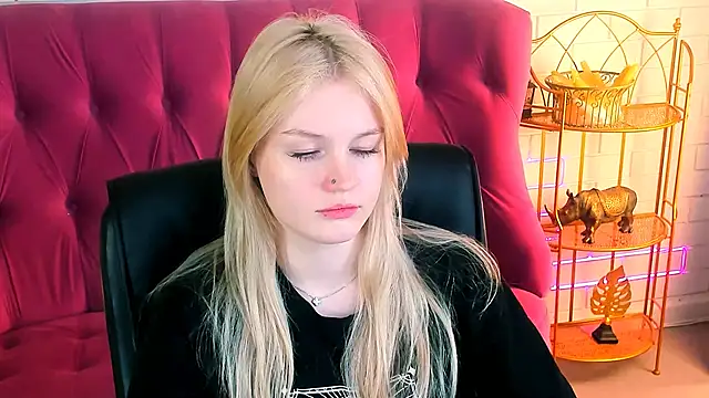 GraceGlamour online show from 01/31/25, 08:32