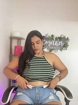 isabella aristi03 online show from 03/01/26, 12:45