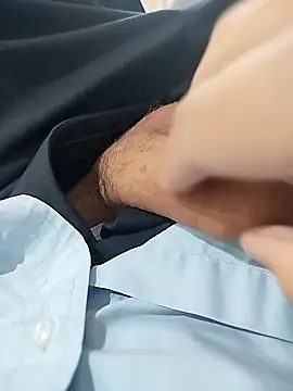 ptrz990 online show from 11/29/25, 01:36