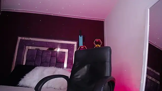 AnabelleGron online show from 11/15/25, 12:19