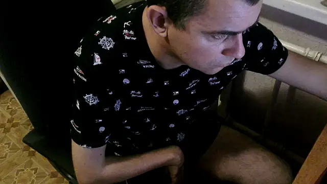 Snapshot of AlDON59 chatting on 01/03/25, 05:31 AlDON59 online show from 01/03/25, 05:31