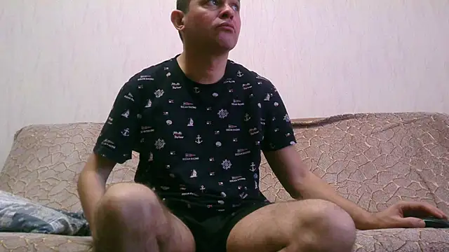 Snapshot of AlDON59 chatting on 02/10/25, 09:14 AlDON59 online show from 02/10/25, 09:14