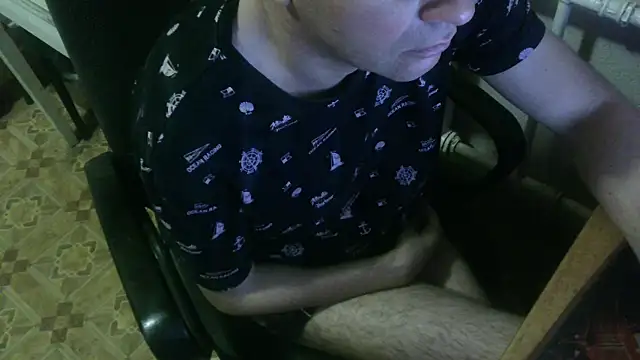 Snapshot of AlDON59 chatting on 03/21/25, 04:18 AlDON59 online show from 03/21/25, 04:18