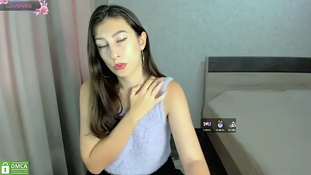 briannababy  online show from 09/16/25, 12:06