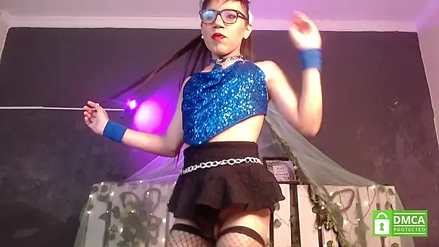 moon hill online show from 03/19/25, 10:42