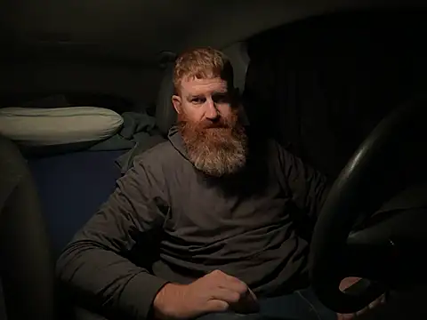 Redfurr69 online show from 12/16/24, 02:15