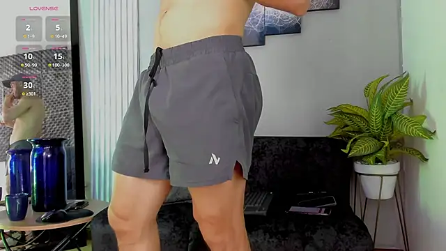 thomas eliotts online show from 09/24/25, 02:42