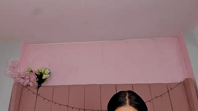 Snapshot of MollyBigBoobs12 chatting on 11/11/25, 08:20 MollyBigBoobs12 online show from 11/11/25, 08:20