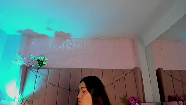 Snapshot of MollyBigBoobs12 chatting on 12/05/25, 08:49 MollyBigBoobs12 online show from 12/05/25, 08:49