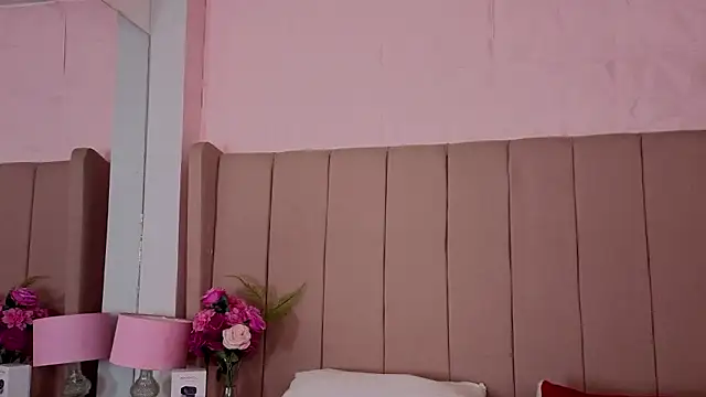 MollyBigBoobs12 online show from 01/07/26, 08:33