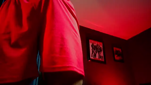 Snapshot of Leonnardo_Jaramillo chatting on 04/03/26, 11:36 Leonnardo Jaramillo online show from 04/03/26, 11:36