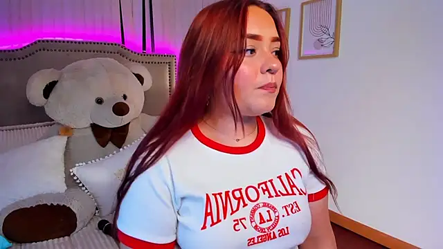 Snapshot of Valentina_Se chatting on 01/31/25, 06:57 Valentina Se online show from 01/31/25, 06:57