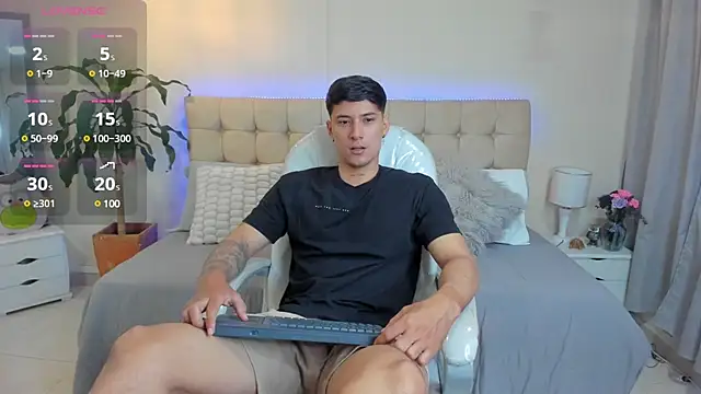 Damian23   online show from 02/26/25, 01:52