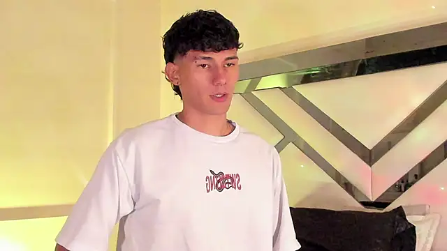 Alexx tc online show from 02/20/25, 04:50