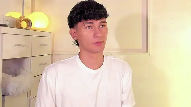 Alexx tc online show from 02/23/25, 03:45