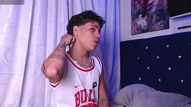 Sexys Boys Hot1 online show from 12/02/25, 01:55