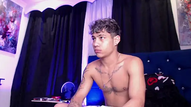 Sexys Boys Hot1 online show from 05/26/26, 01:34