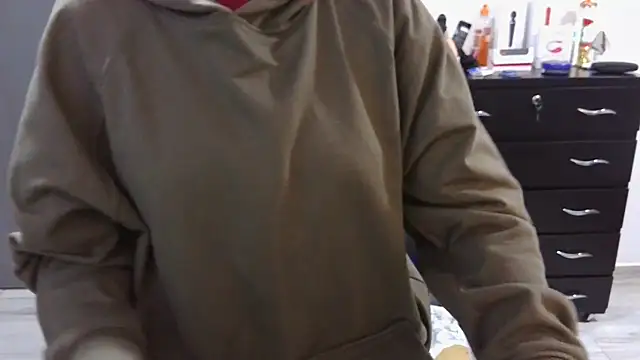 thomascooper7 online show from 01/29/25, 11:56