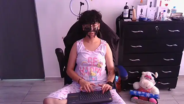 thomascooper7 online show from 03/19/25, 04:55