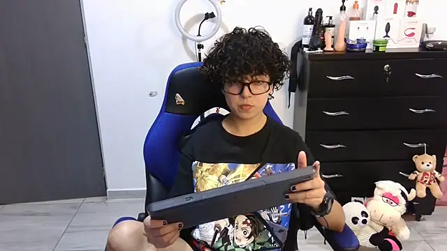 thomascooper7 online show from 09/11/25, 07:25