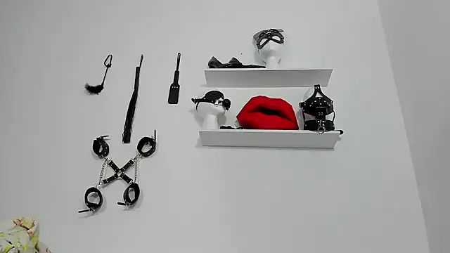 Sabrina Rosse   online show from 02/11/25, 09:09