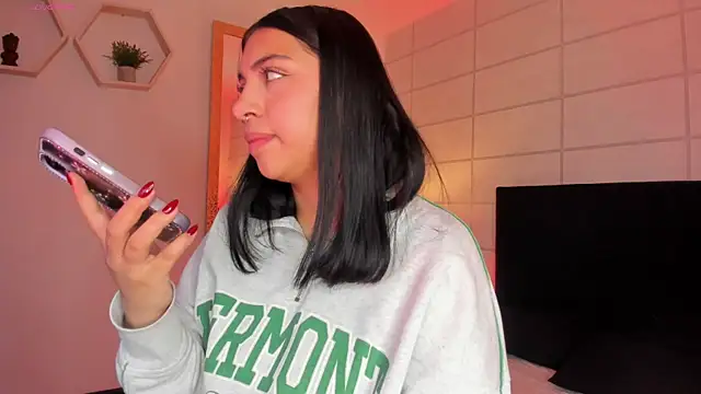 Christine Laam online show from 12/17/25, 12:00