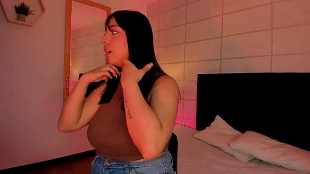 Christine Laam online show from 02/11/26, 12:32