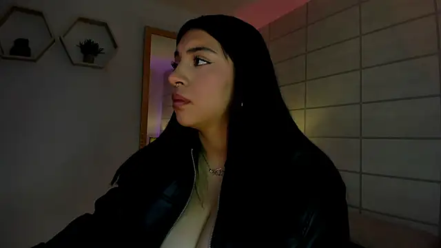 Christine Laam online show from 03/10/26, 11:59