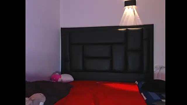 GiselleBlare online show from 09/15/25, 04:12