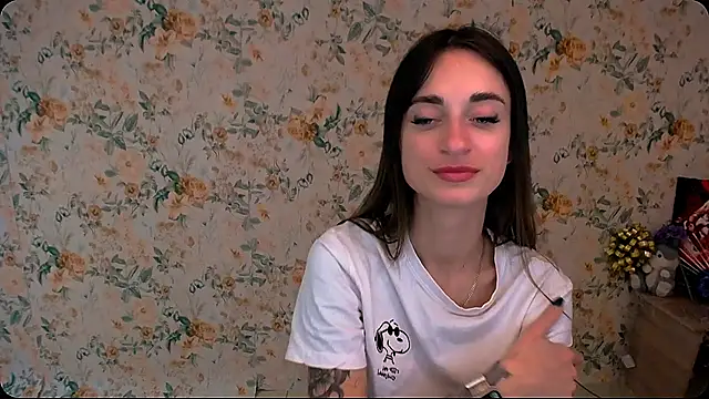 Snapshot of Asia_N_ chatting on 12/19/24, 11:18 Asia N  online show from 12/19/24, 11:18