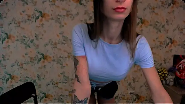 Snapshot of Asia_N_ chatting on 01/04/25, 07:13 Asia N  online show from 01/04/25, 07:13