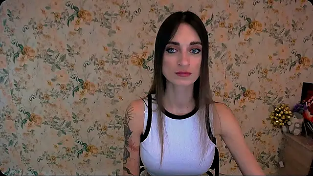 Snapshot of Asia_N_ chatting on 01/07/25, 10:43 Asia N  online show from 01/07/25, 10:43