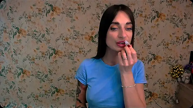 Snapshot of Asia_N_ chatting on 01/22/25, 10:29 Asia N  online show from 01/22/25, 10:29