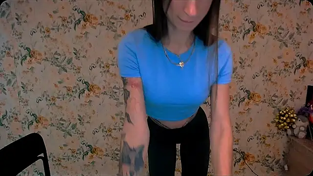 Snapshot of Asia_N_ chatting on 02/04/25, 07:40 Asia N  online show from 02/04/25, 07:40